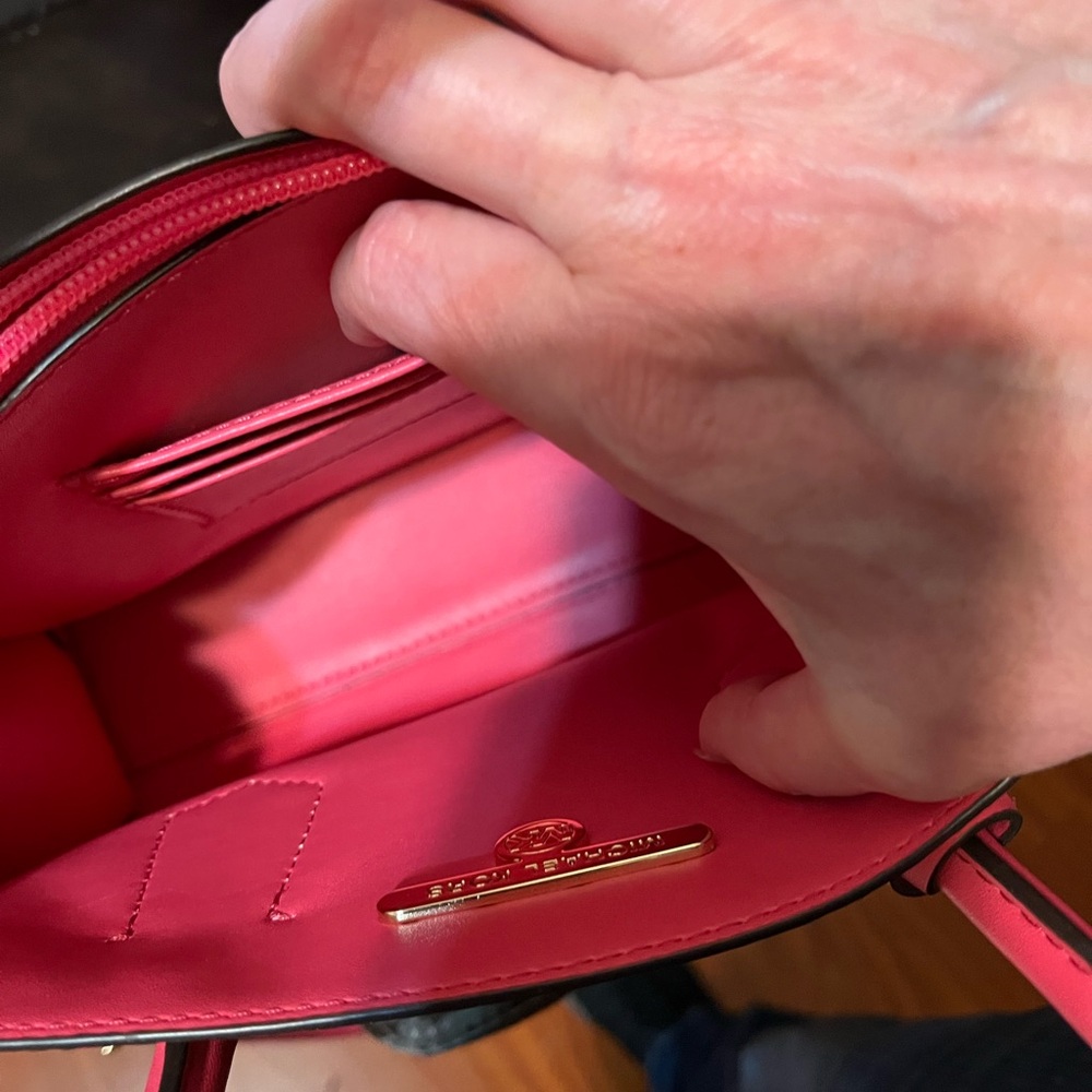 Michael Kors Hibiscus Pink Satchel - Picture 5 of 9